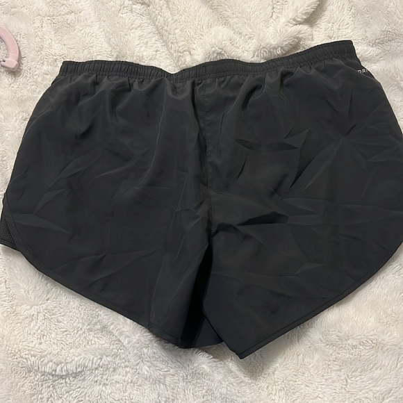 Nike Dri-Fit running shorts - Picture 3 of 4